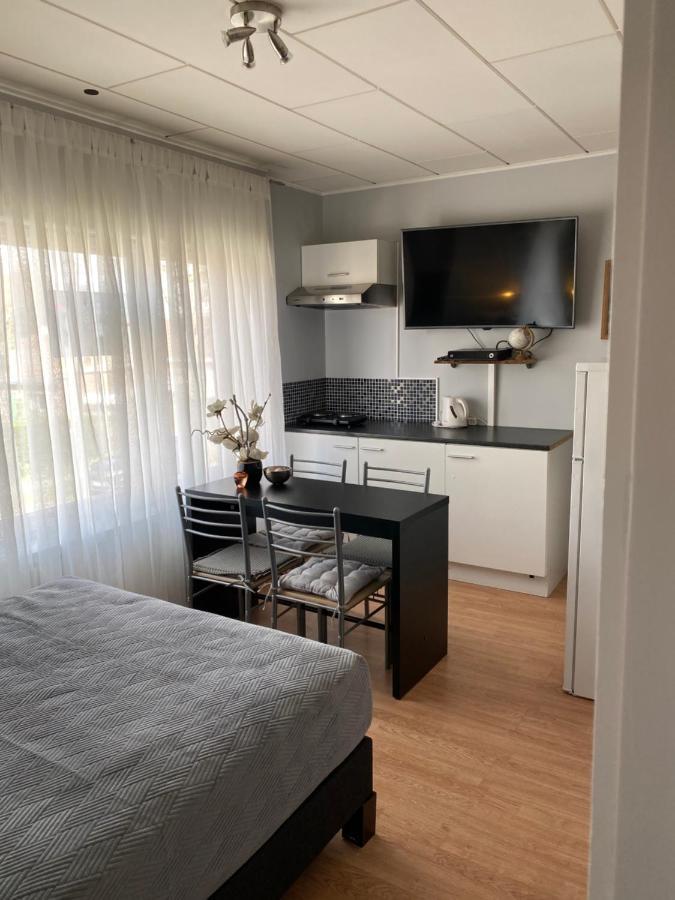 Homestay Mimi'S Rental Bruges Esterno foto