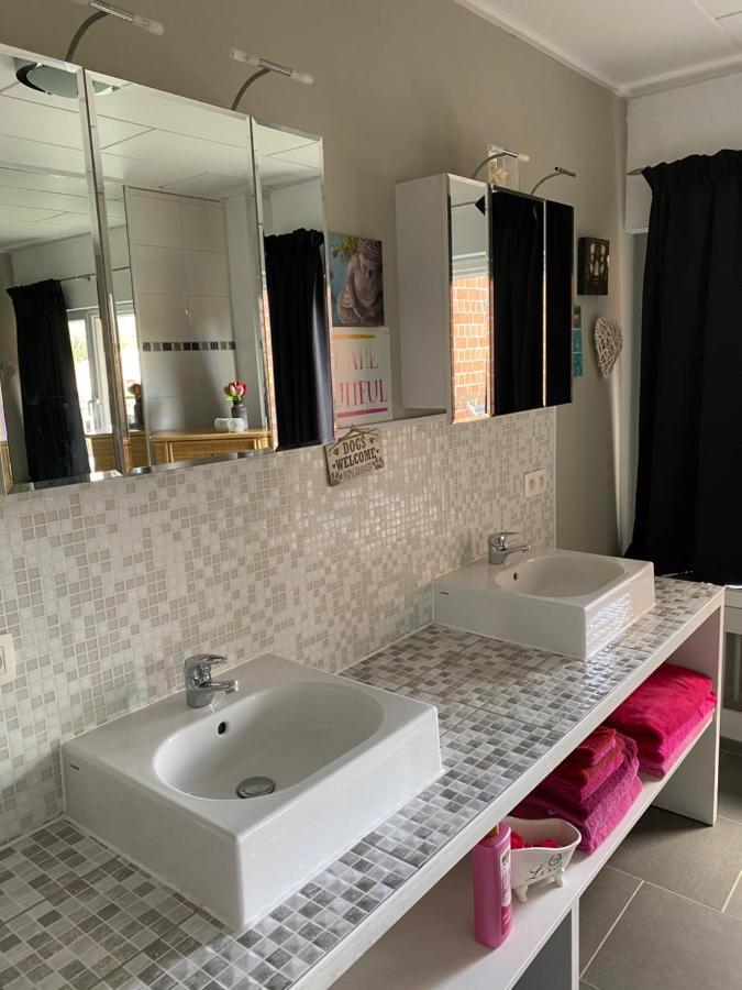 Homestay Mimi'S Rental Bruges Esterno foto